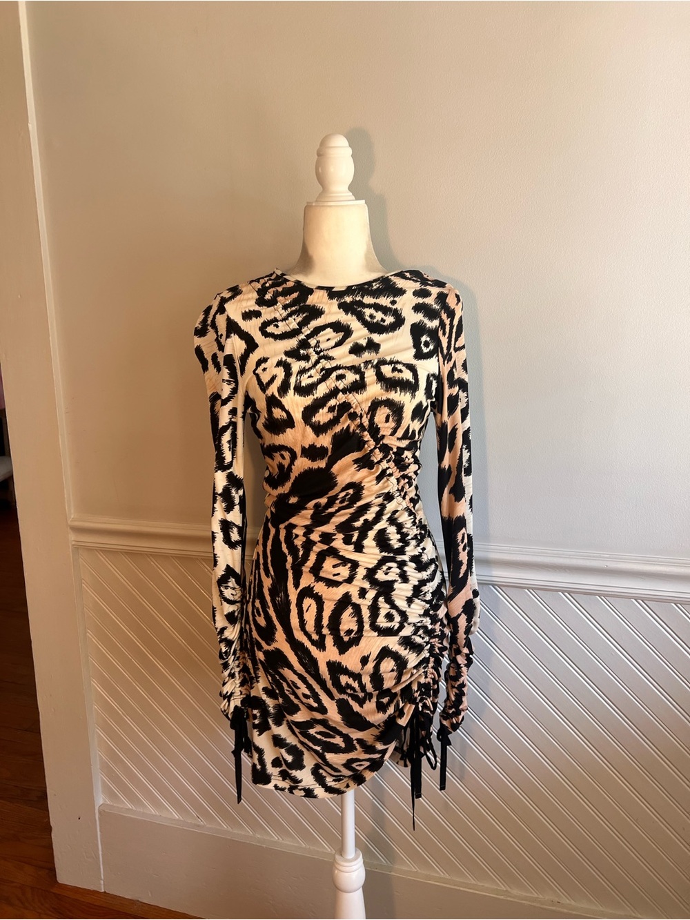 Alice McCall Black & Cream Animal Print Long-Sleeve Ruched Mini Dress